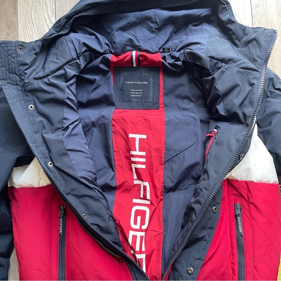Tommy Hilfiger Red and Black Outerwear - Picture 4 of 7